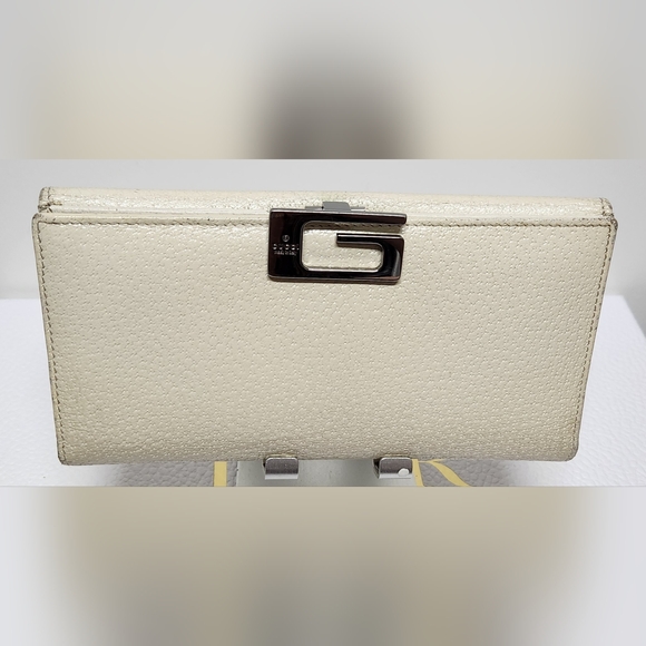 GUCCI G Clasp Continental Pebble Grain Ivory Leather Wallet Auth #035.2778.2097 - Picture 5 of 16